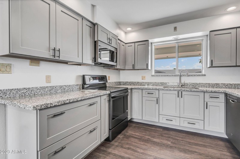 New Kitchen 20