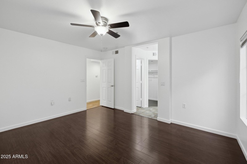 Ground level ensuite bedroom