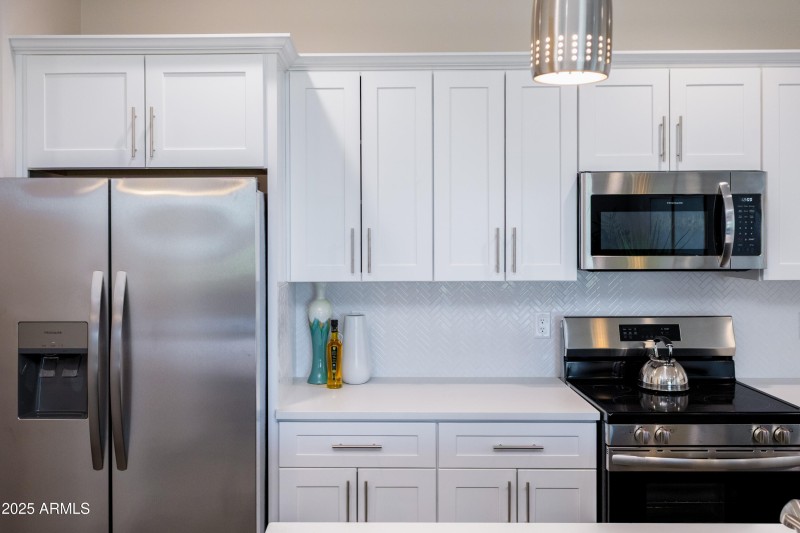 476 S Soho Ln-22