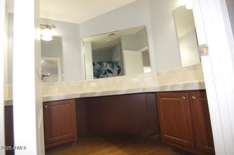 Primary-Make up Area