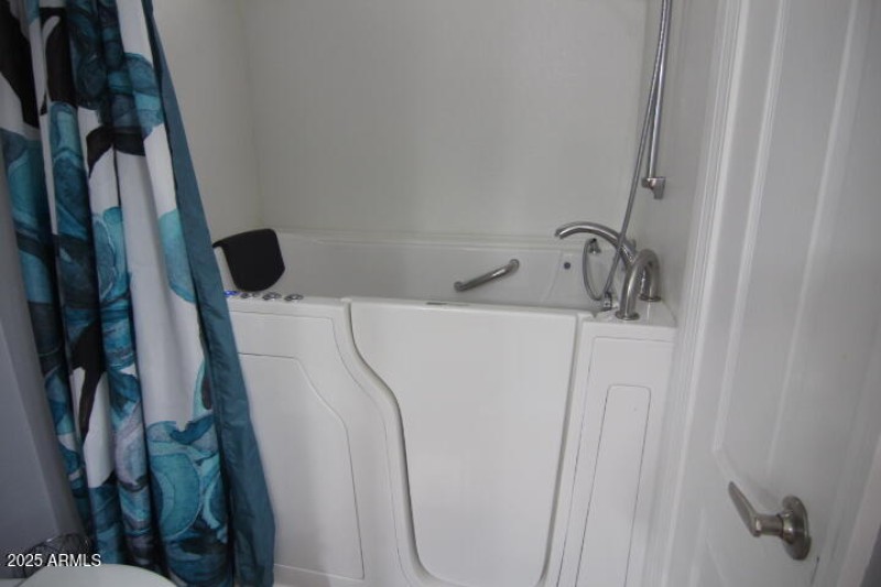 Walk In Tub