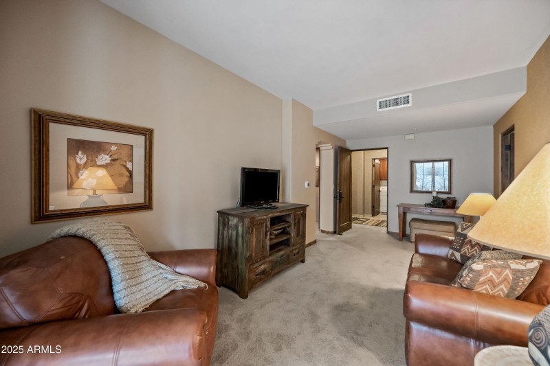 Guest Living