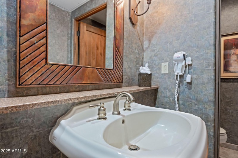 Powder Room