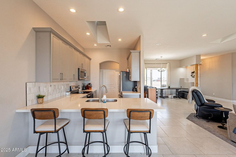 15-web-or-mls-244th-15