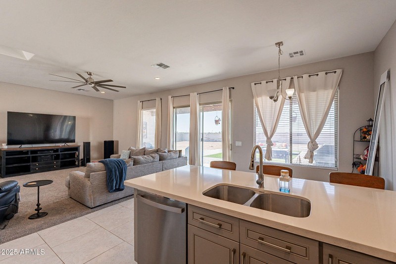 24-web-or-mls-244th-24
