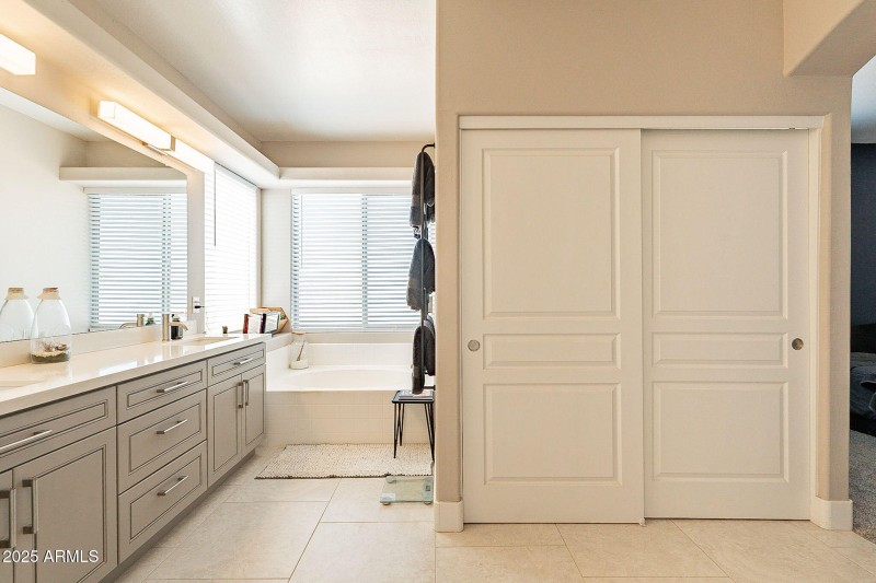 30-web-or-mls-244th-30