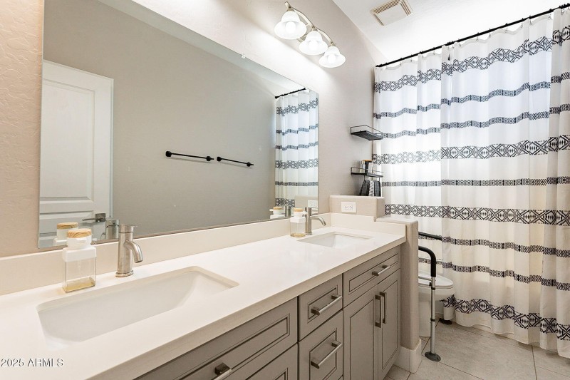 35-web-or-mls-244th-35