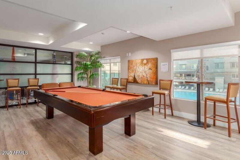 COME PLAY POOL