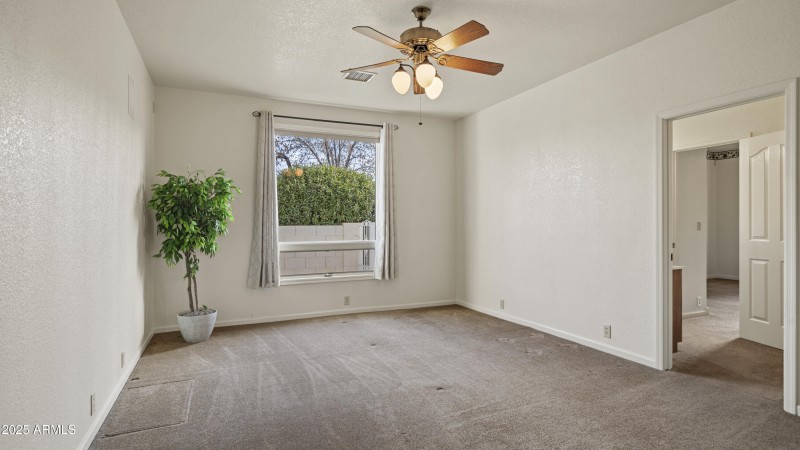 Interior - 3033 Glenview Dr-30