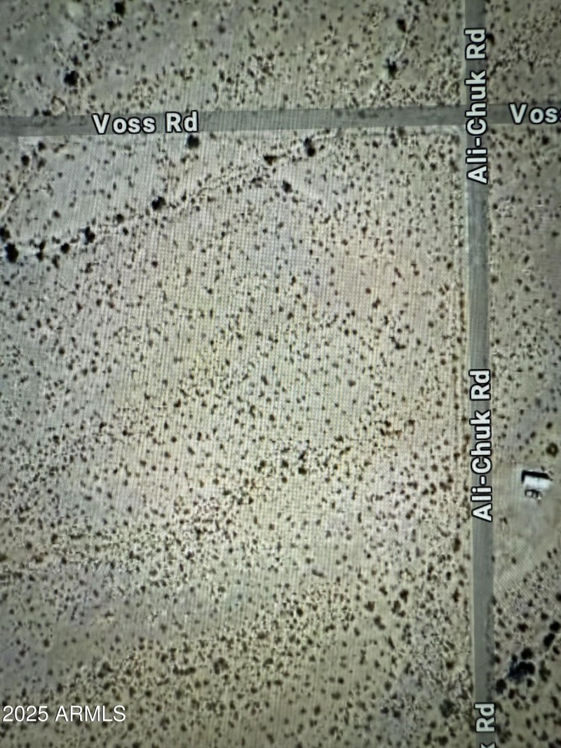 CORNER OF VOSS/ALL-CHUK