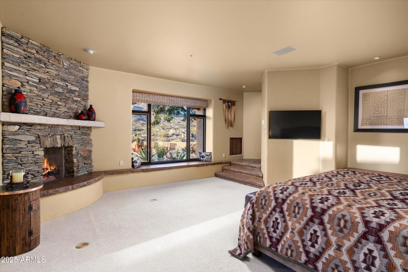 27-40947 n. 107th pl (27 of 65)