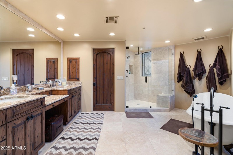 29-40947 n. 107th pl (29 of 65)