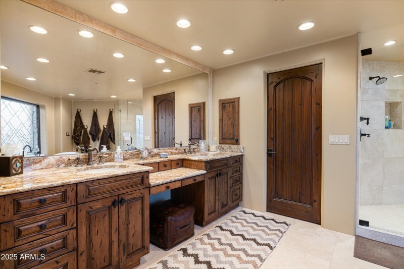 30-40947 n. 107th pl (30 of 65)