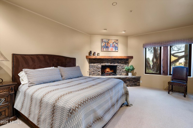 32-40947 n. 107th pl (32 of 65)