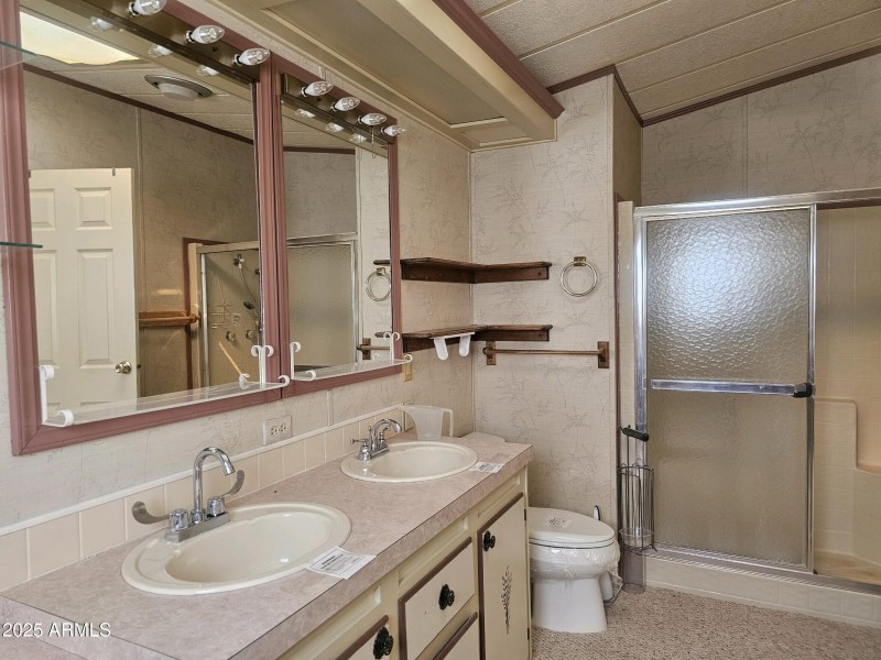 master bath 1