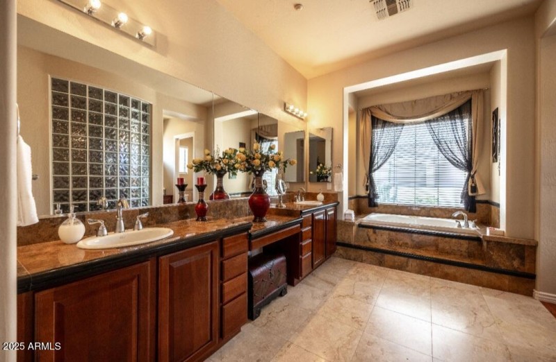 Master Bathroom 3