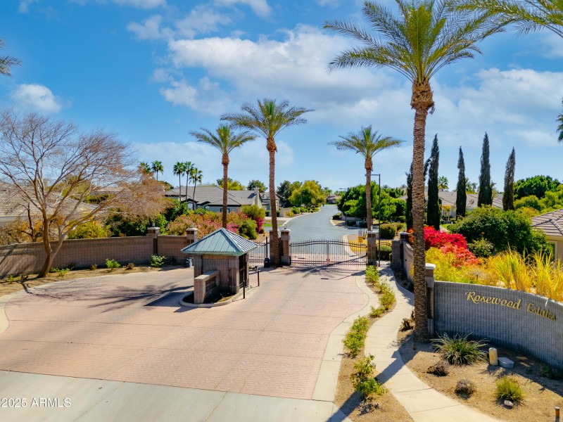 Rosewood Estates Gated Entry