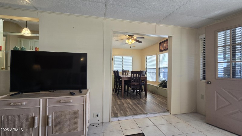 Lot 569 Entry
