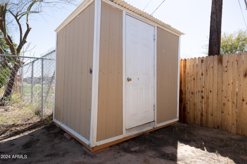 Shed