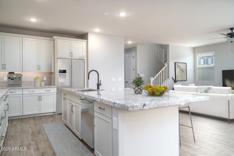 6B) KITCHEN