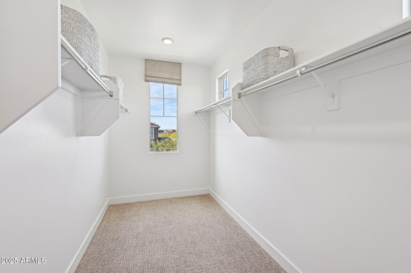 038 primary closet