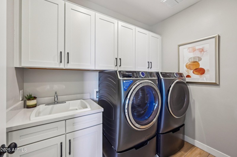039 laundry