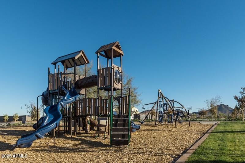 19-001-29 Playground