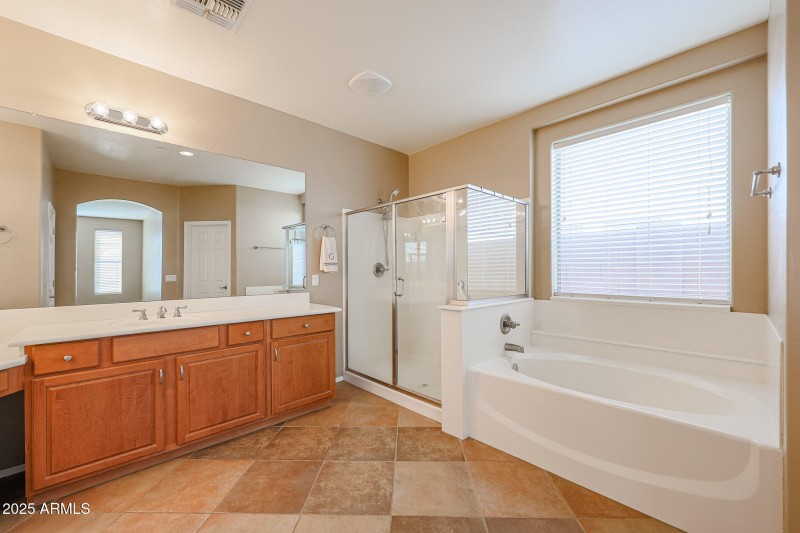 Owners Bath