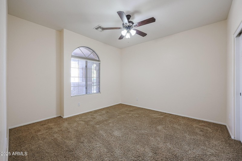 1st guest room