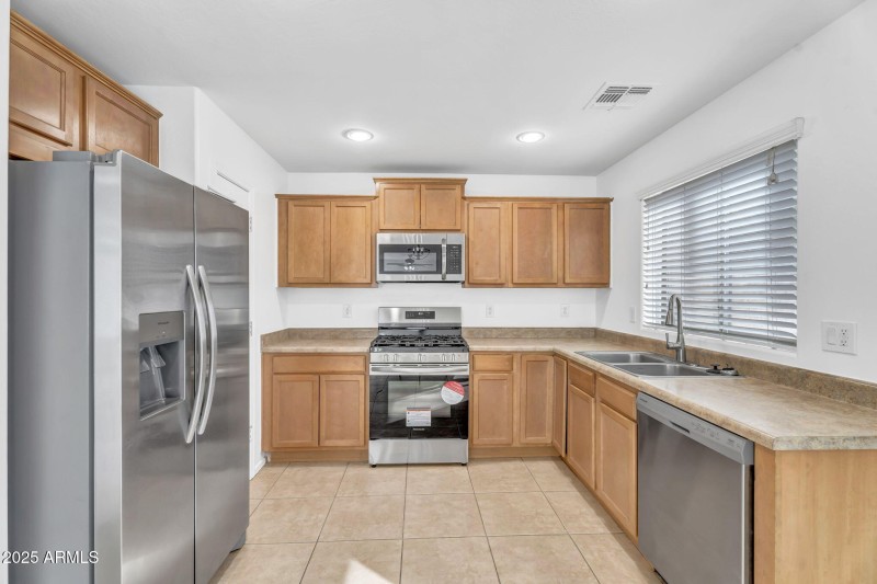 8-web-or-mls-DSC06780