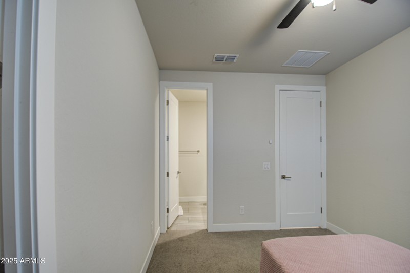 Bedroom 2-pic 2
