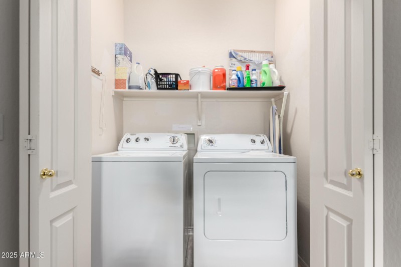 25 Laundry