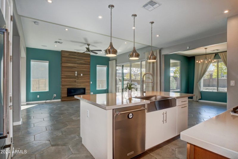 Kitchen 5