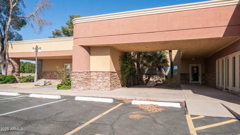 Two Suite Entrance