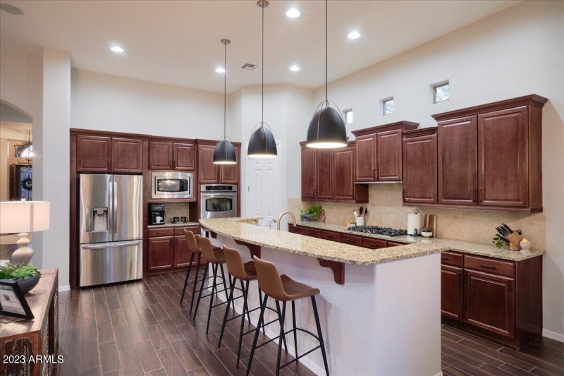 10-Kitchen