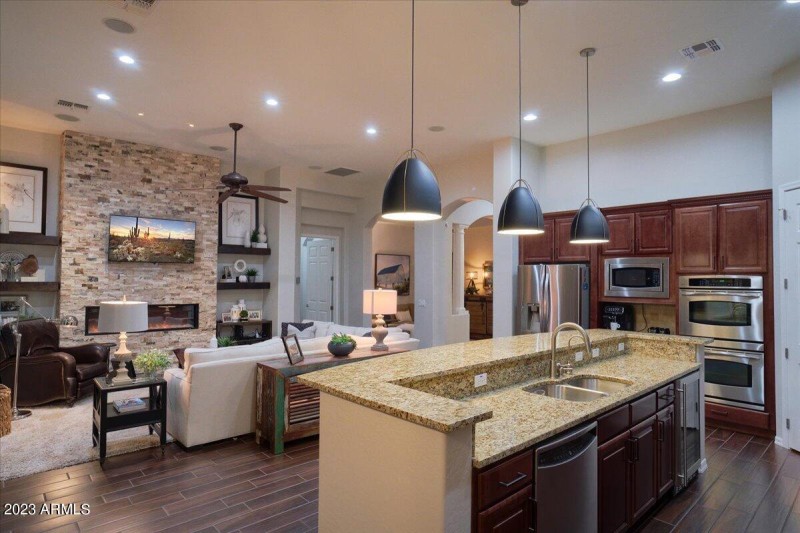 12-Kitchen