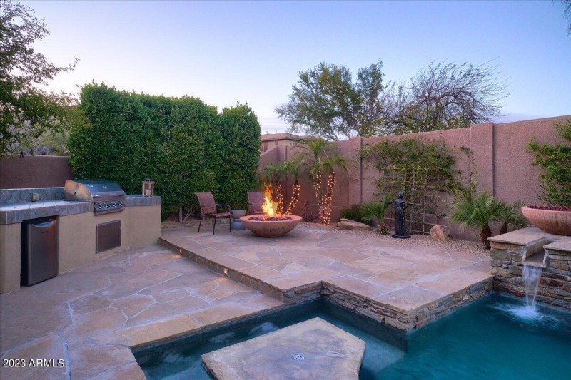 28-Backyard