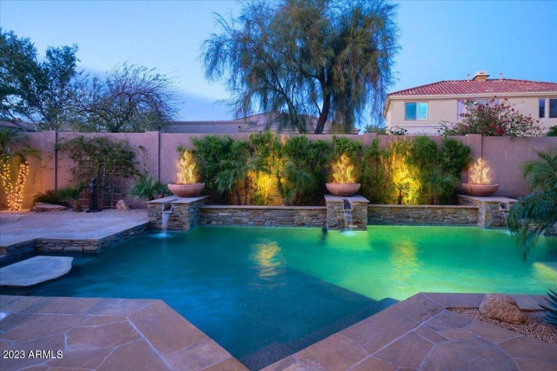 30-Pool