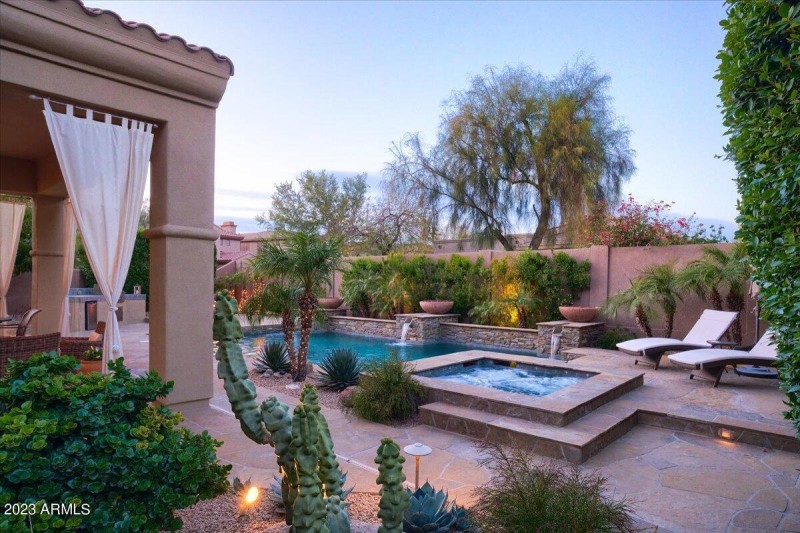 35-Backyard