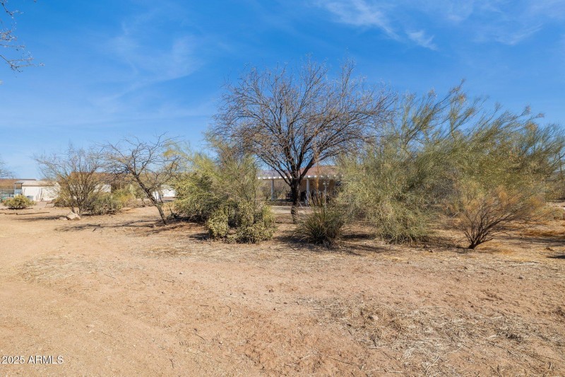 29-web-or-mls-43228-n-14th-st