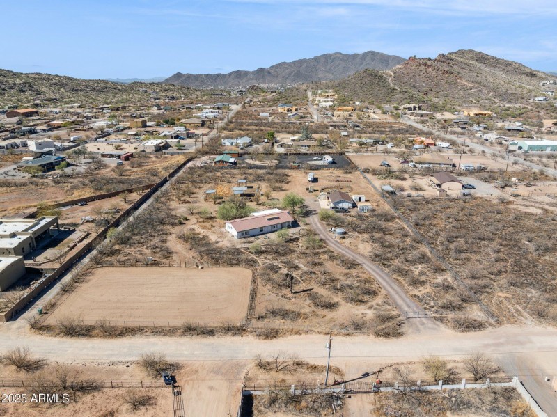30-web-or-mls-43228-n-14th-st