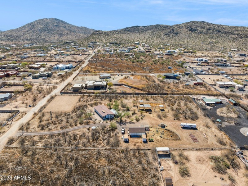 34-web-or-mls-43228-n-14th-st