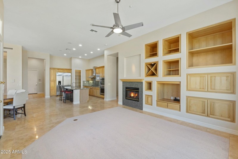 41601 N River Bend Rd
