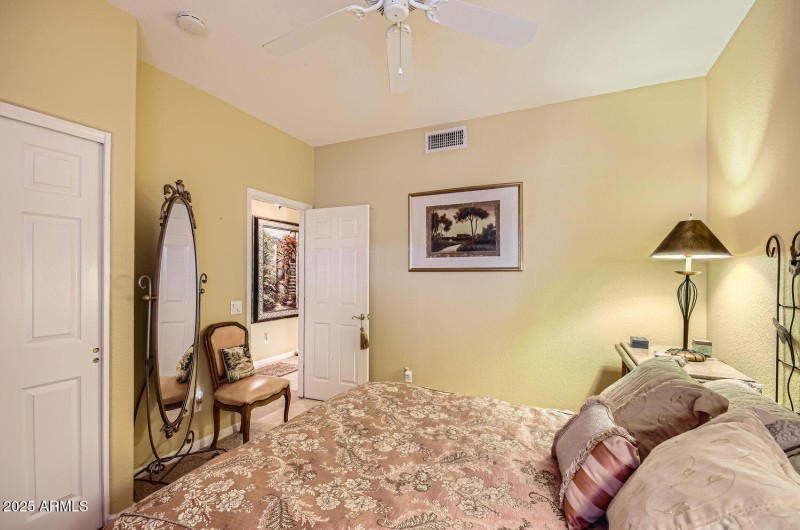 26 Bedroom