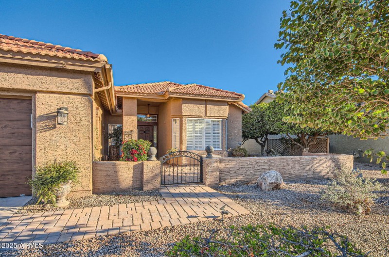 06 Exterior Front Entry