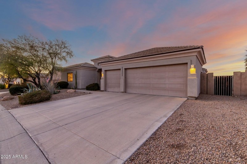 3 car garage