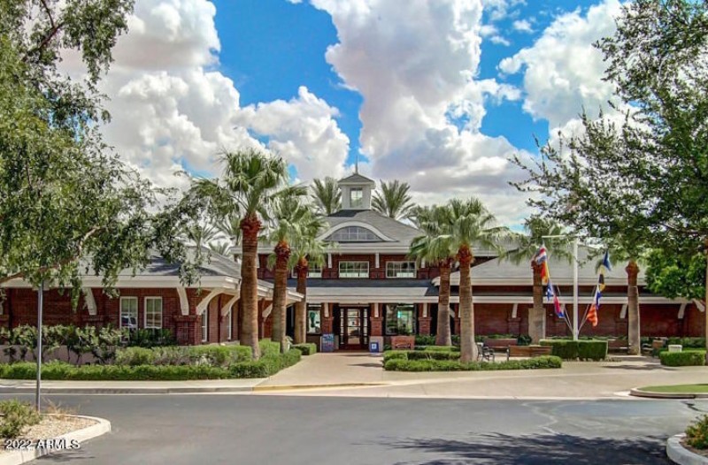 residents club