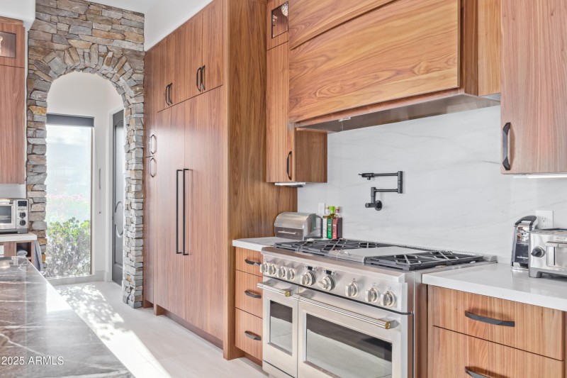 18 Firerock Country Club 15827