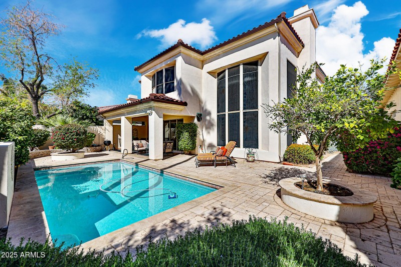 Resort Style Pool