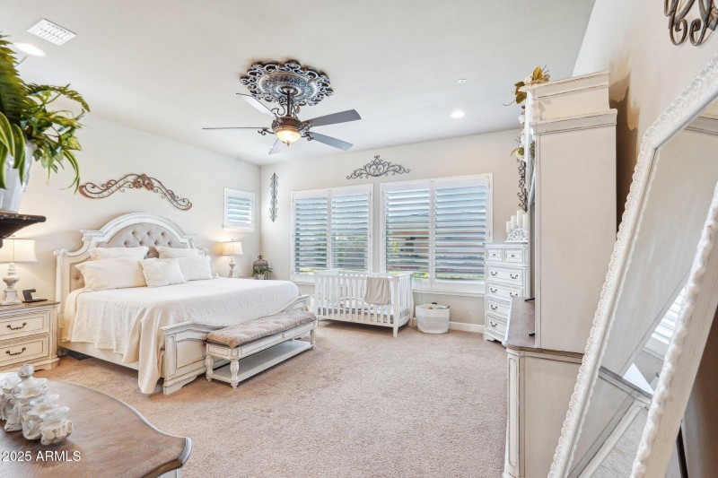 26-web-or-mls-N 129th Dr-026